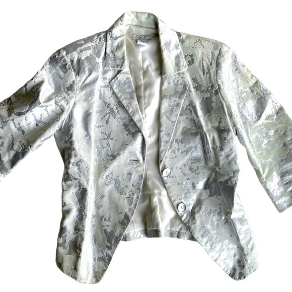Cache Jackets & Blazers - Cache Leather Blazer Grey Pattern 3/4 Sleeve